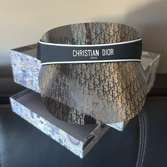 Dior Black and Silver Logo Visor - Picture 1 of 7